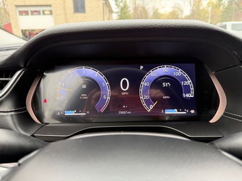 Used 2021 Jeep Grand Cherokee L Limited AWD/4WD image 30