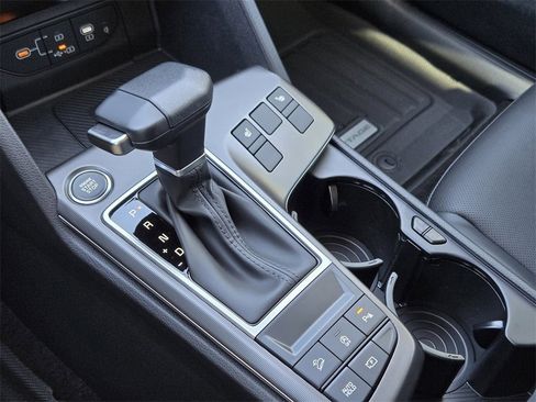 New 2026 Kia Sportage EX w/ EX Panorama Roof Package image 15