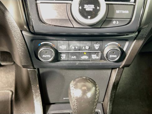 Used 2021 Acura ILX w/ Premium Package FWD image 26