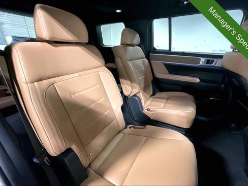 Used 2026 Hyundai Santa Fe Calligraphy FWD image 34