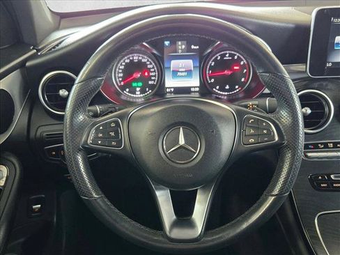 Used 2019 Mercedes-Benz GLC 300 4MATIC image 12