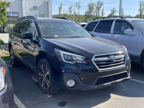 Used 2018 Subaru Outback 2.5i Limited AWD/4WD image 1