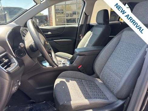 Used 2023 Chevrolet Equinox LT FWD image 16