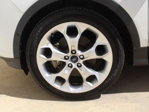 Used 2015 Ford Escape Titanium w/ Equipment Group 301A image 10