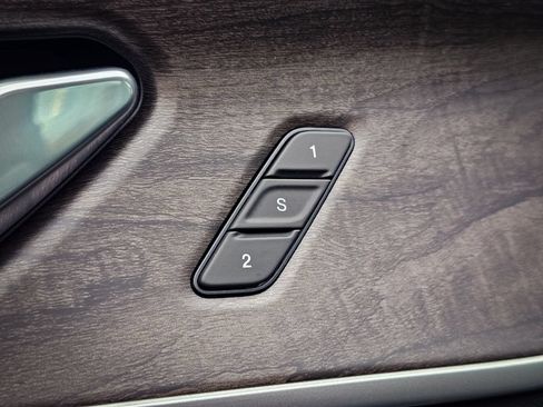 New 2026 Jeep Grand Cherokee Limited AWD/4WD image 10
