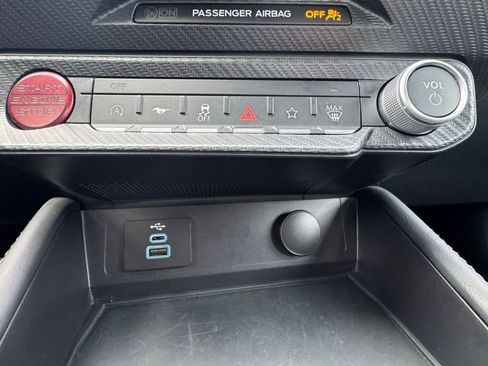 Used 2025 Ford Mustang GT Premium w/ GT Performance Package image 33