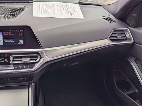 Used 2021 BMW 330i Sedan image 17