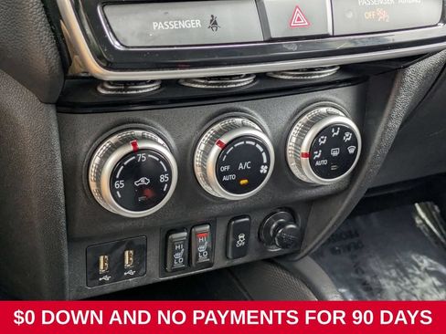 Used 2025 Mitsubishi Outlander Sport SE AWD/4WD image 17