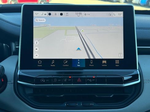 New 2026 Jeep Compass Limited w/ Sun, Sound & Navigation Group image 16