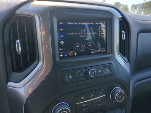 Certified 2026 Chevrolet Silverado 1500 Custom Trail Boss w/ LPO, Dark Essentials Package image 13