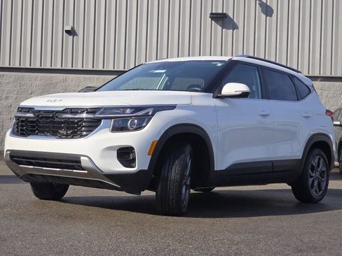 Used 2024 Kia Seltos S image 12