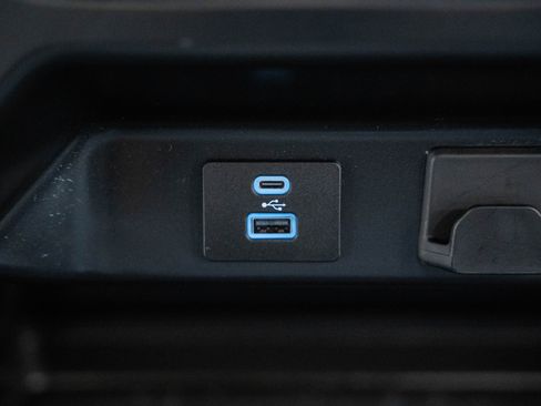 Certified 2022 Ford F150 XLT image 31