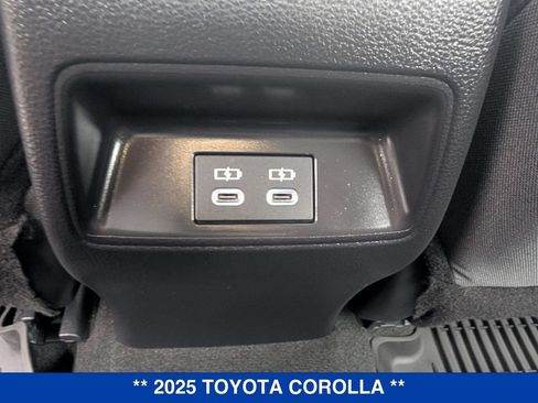 Used 2025 Toyota Corolla LE w/ LE Premium Package FWD image 18