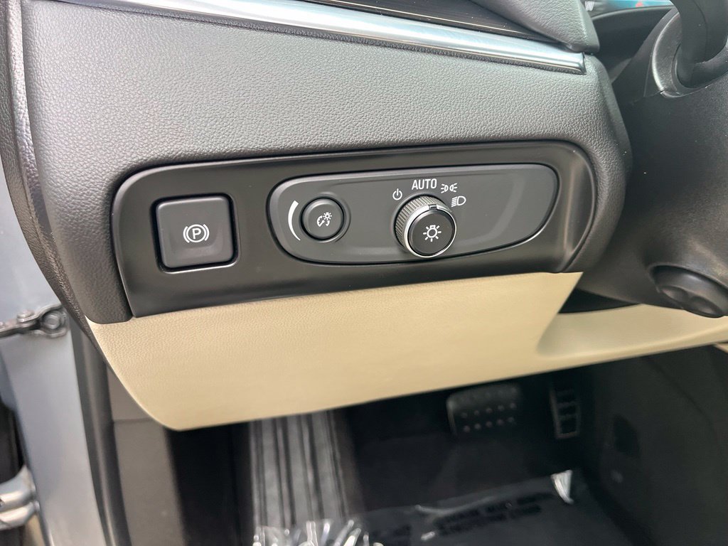 Used 2019 Buick Enclave Premium w/ Experience Buick Package AWD/4WD image 37