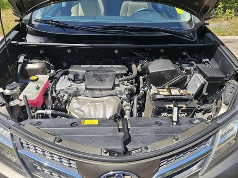 Used 2014 Toyota RAV4 Limited w/ Technology Package AWD/4WD image 50