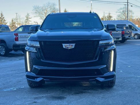 Used 2024 Cadillac Escalade V w/ LPO, Floor Liner Package image 10