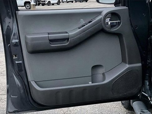 Used 2008 Nissan Xterra SE w/ Supplemental Air Bag Pkg image 19