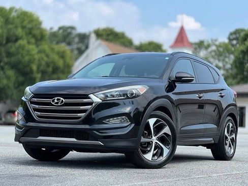 Used 2016 Hyundai Tucson Limited w/ Option Group 03 AWD/4WD image 1
