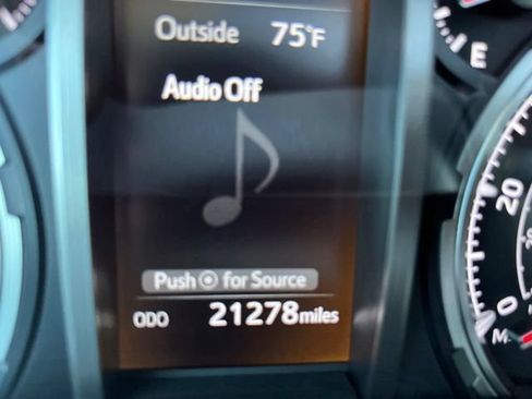 Used 2023 Toyota 4Runner TRD Off-Road Premium w/ Moonroof Package AWD/4WD image 16