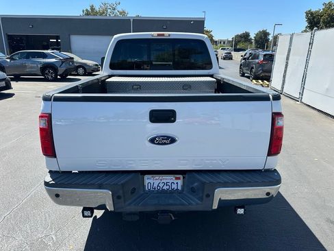 Used 2012 Ford F350 Lariat RWD image 3