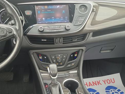 Used 2020 Buick Envision Essence FWD image 28