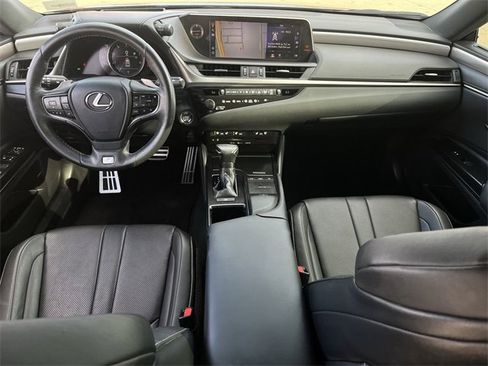 Used 2020 Lexus ES 350 F Sport image 11