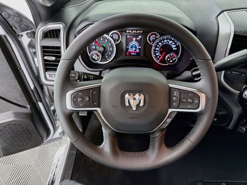 Used 2026 RAM 3500 Big Horn AWD/4WD image 3