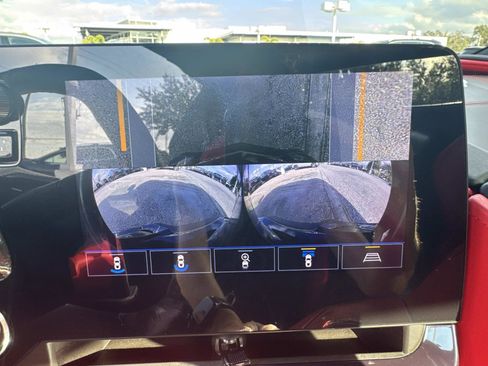 Used 2023 Chevrolet Corvette Stingray Premium Conv w/ Stealth Interior Trim Package image 19