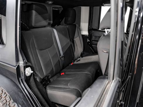 Used 2016 Jeep Wrangler Unlimited Sport w/ Quick Order Package 24S image 36