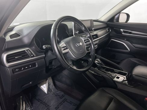 Used 2021 Kia Telluride S image 9