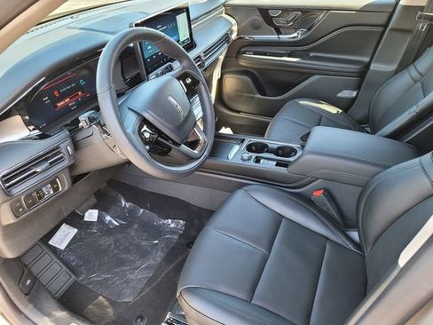 New 2025 Lincoln Corsair Grand Touring w/ Equipment Group 301A AWD/4WD image 9