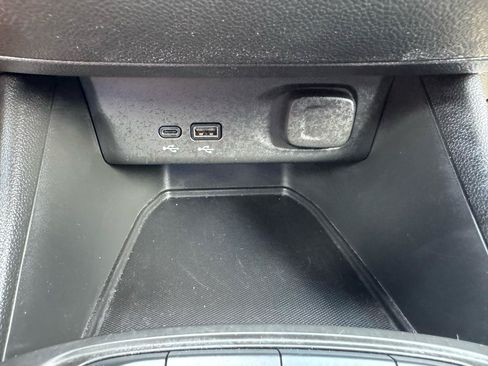 Used 2024 Buick Envista Preferred FWD image 22