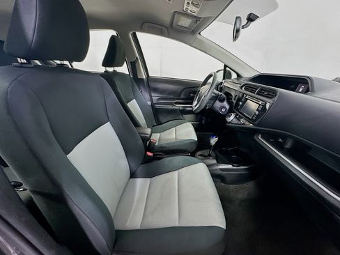 Used 2015 Toyota Prius C Two FWD image 28