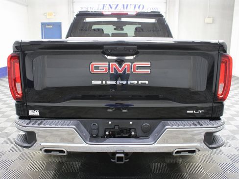 Used 2024 GMC Sierra 1500 SLT image 30