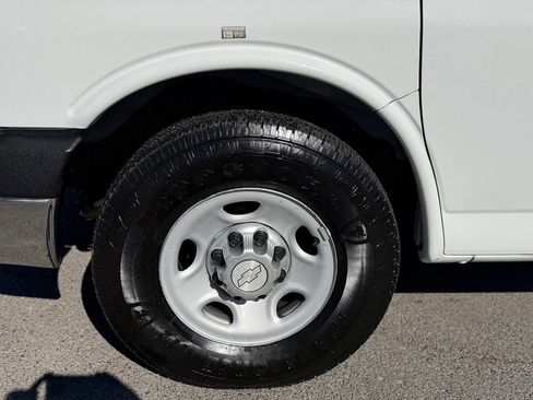 Used 2014 Chevrolet Express 2500 2500 3dr Cargo Van w/1WT image 83