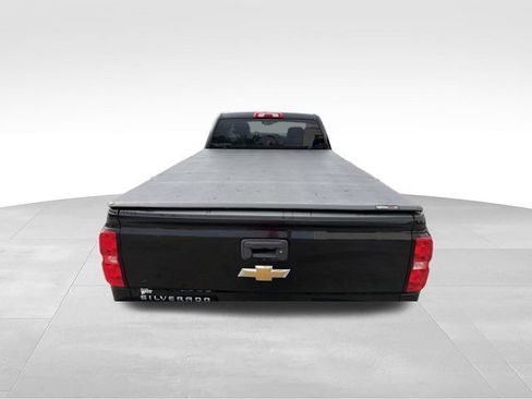 Used 2018 Chevrolet Silverado 1500 LS w/ Trailering Package AWD/4WD image 5