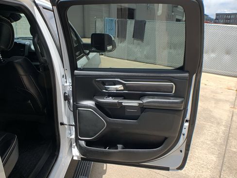 Used 2023 RAM 1500 Laramie AWD/4WD image 28