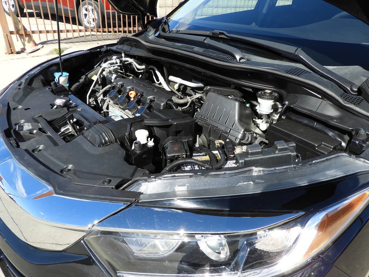 Used 2020 Honda HR-V LX image 14