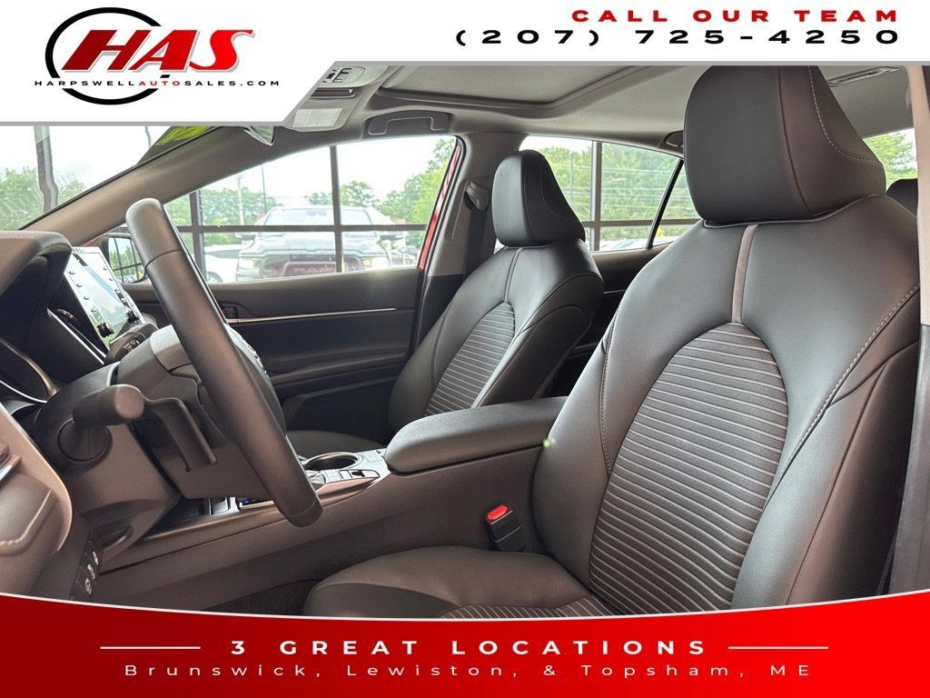 Used 2024 Toyota Camry SE w/ Cold Weather Package AWD/4WD image 13