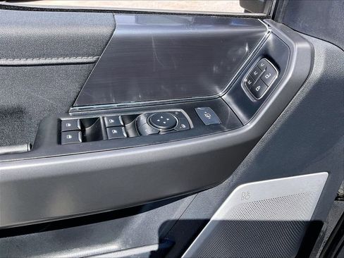 Used 2025 Ford F150 Lariat w/ Equipment Group 502A High image 38