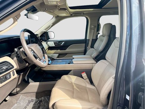 Used 2022 Lincoln Navigator L Reserve AWD/4WD image 22
