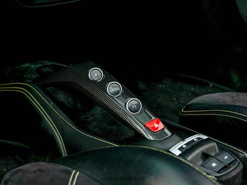 Used 2017 Ferrari 488 Spider RWD image 50