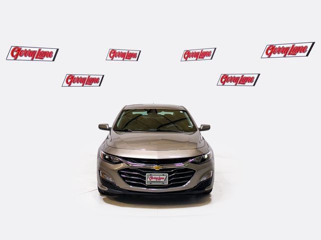 Used 2024 Chevrolet Malibu LT FWD image 2