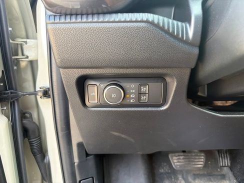 Used 2025 Ford Ranger XLT w/ FX4 Off-Road Package AWD/4WD image 15