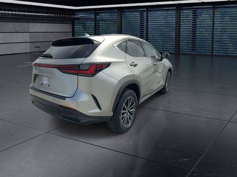 Certified 2024 Lexus NX 250 FWD image 8