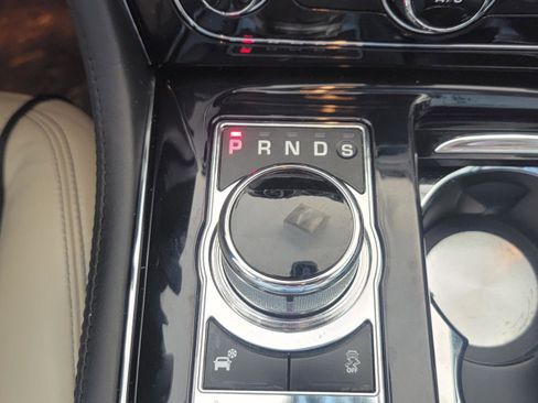 Used 2014 Jaguar XJ L Portfolio AWD/4WD image 23