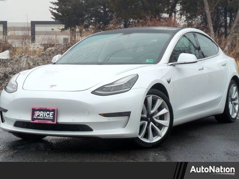 Used 2019 Tesla Model 3 Long Range image 1