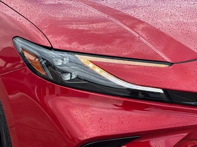 Used 2025 Toyota Camry XSE FWD image 27