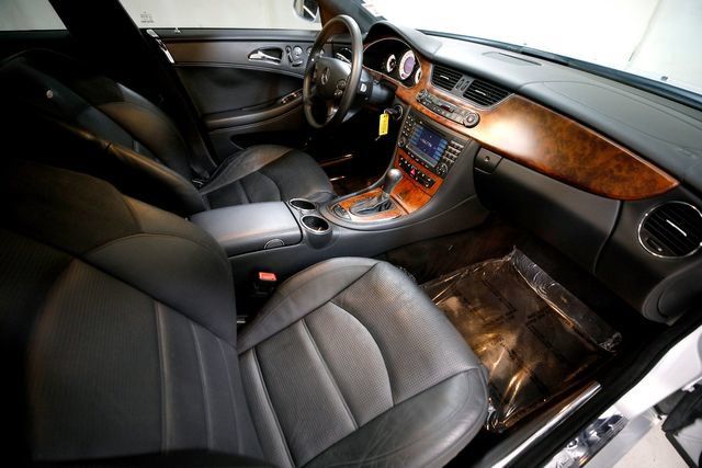 Used 2006 Mercedes-Benz CLS 55 AMG image 5
