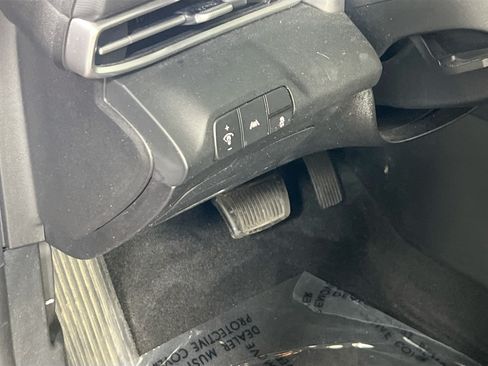 Used 2023 Hyundai Elantra SEL FWD image 10